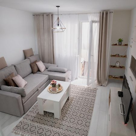 Grandeur Home Apartment Mostar - Free Parking Екстериор снимка
