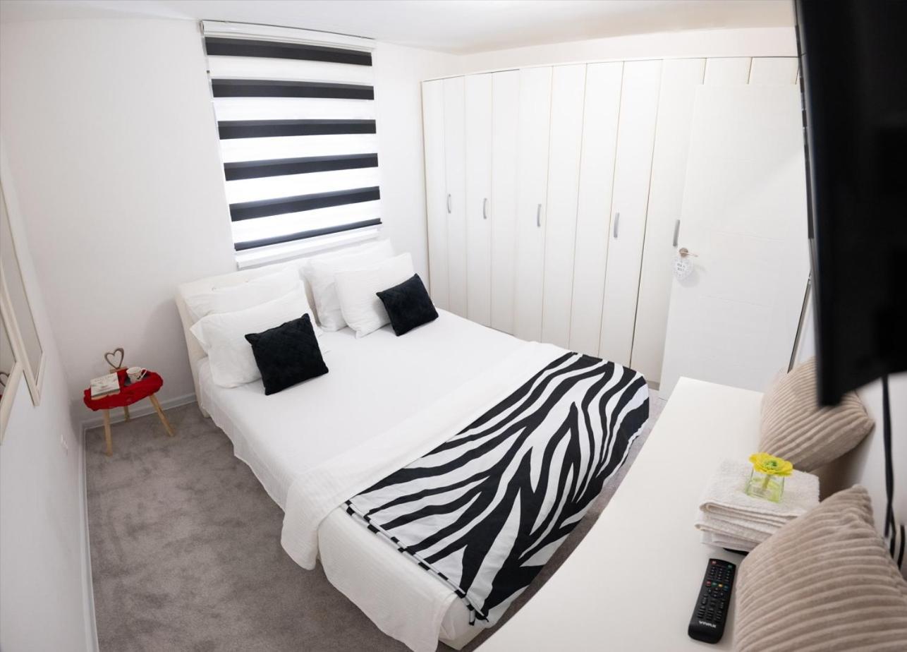 Grandeur Home Apartment Mostar - Free Parking Екстериор снимка