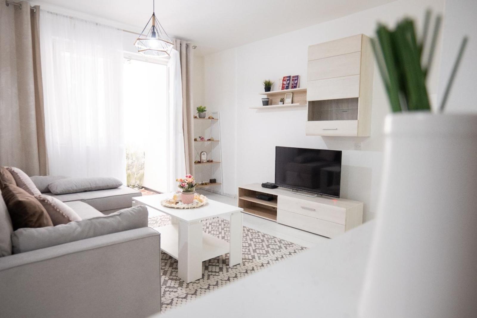 Grandeur Home Apartment Mostar - Free Parking Екстериор снимка
